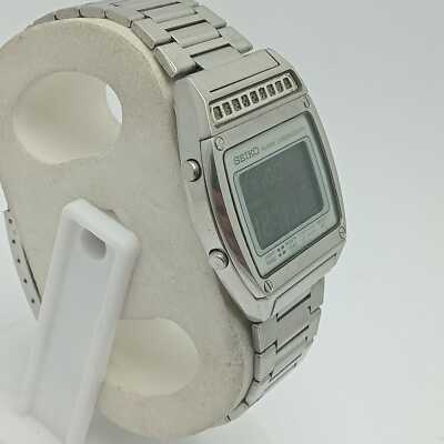 Seiko A359-5050 Quartz Alarm Chronograph Digital Vintage Men