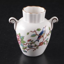 Lovely Aynsley Pembroke  Beatrice Vase, repro...