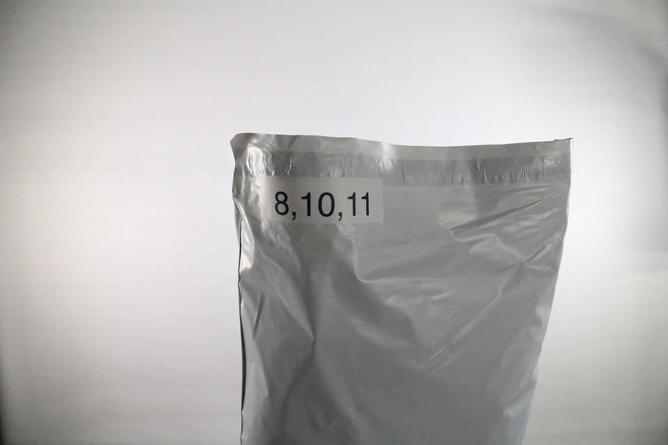 Chaqueta Para Hombres Concepts By Claiborne Negra Poli Tech Mediana Usada en Excelente Condición Foto 4 de 4