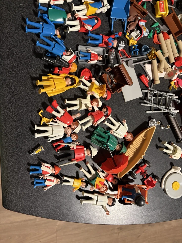 Vintage 1980s Playmobil People Animals And Many Many Things. - image 2 of 4