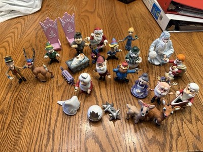 Playing Mantis SANTA Claus Comin' To Town Rudolph Figures Lot Winter Worlock