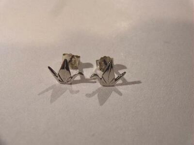 9MM HAWAIIAN 14K WHITE GOLD SADAKO CRANE WING UP ORIGAMI PETITE STUD EARRINGS