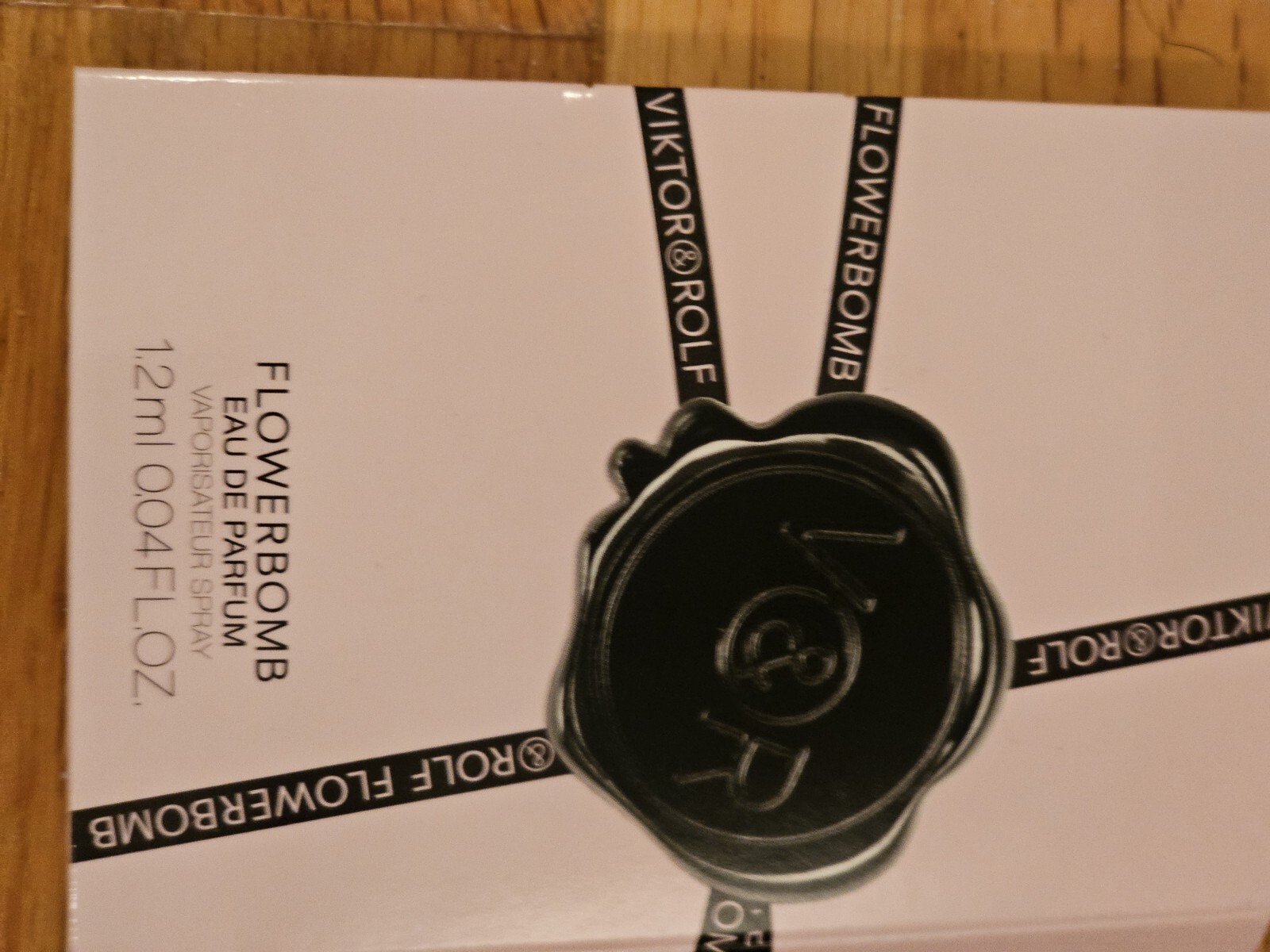 V&R VIKTOR & ROLF FLOWERBOMB EDP 1.2ml .04fl oz x 1 PERFUME SPRAY ...
