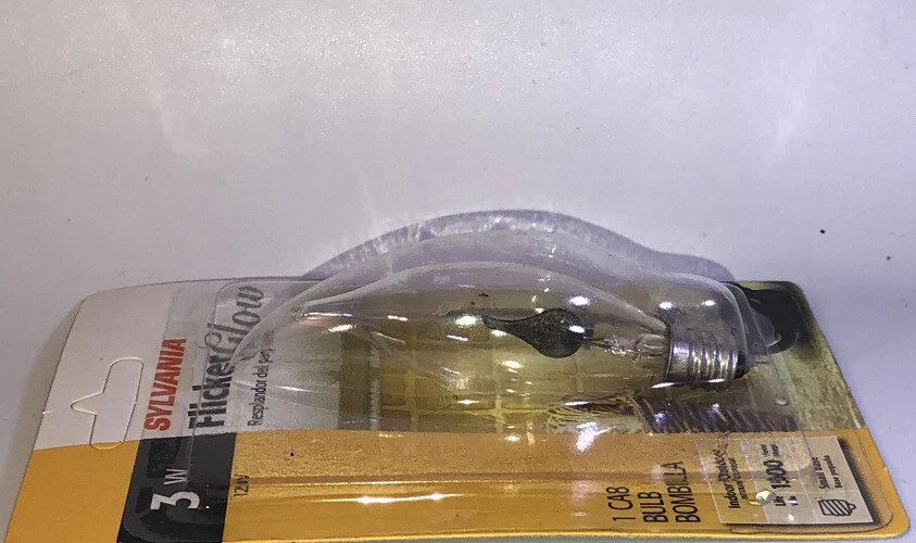 3W Sylvania Flicker Glow CA8 Indoor/Outdoor Light Bulb-NEW-SHIPS N 24 HOURS - Image 4 of 4