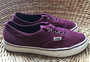 vans authentic dark red