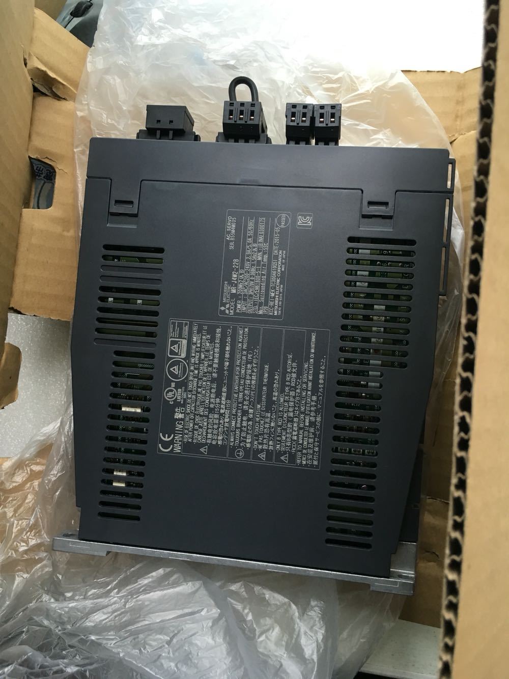 MITSUBISHI　MR-J4W2-22B 1PC Mitsubishi MR-J4W2-22B Servo Drive Expedited Shipping