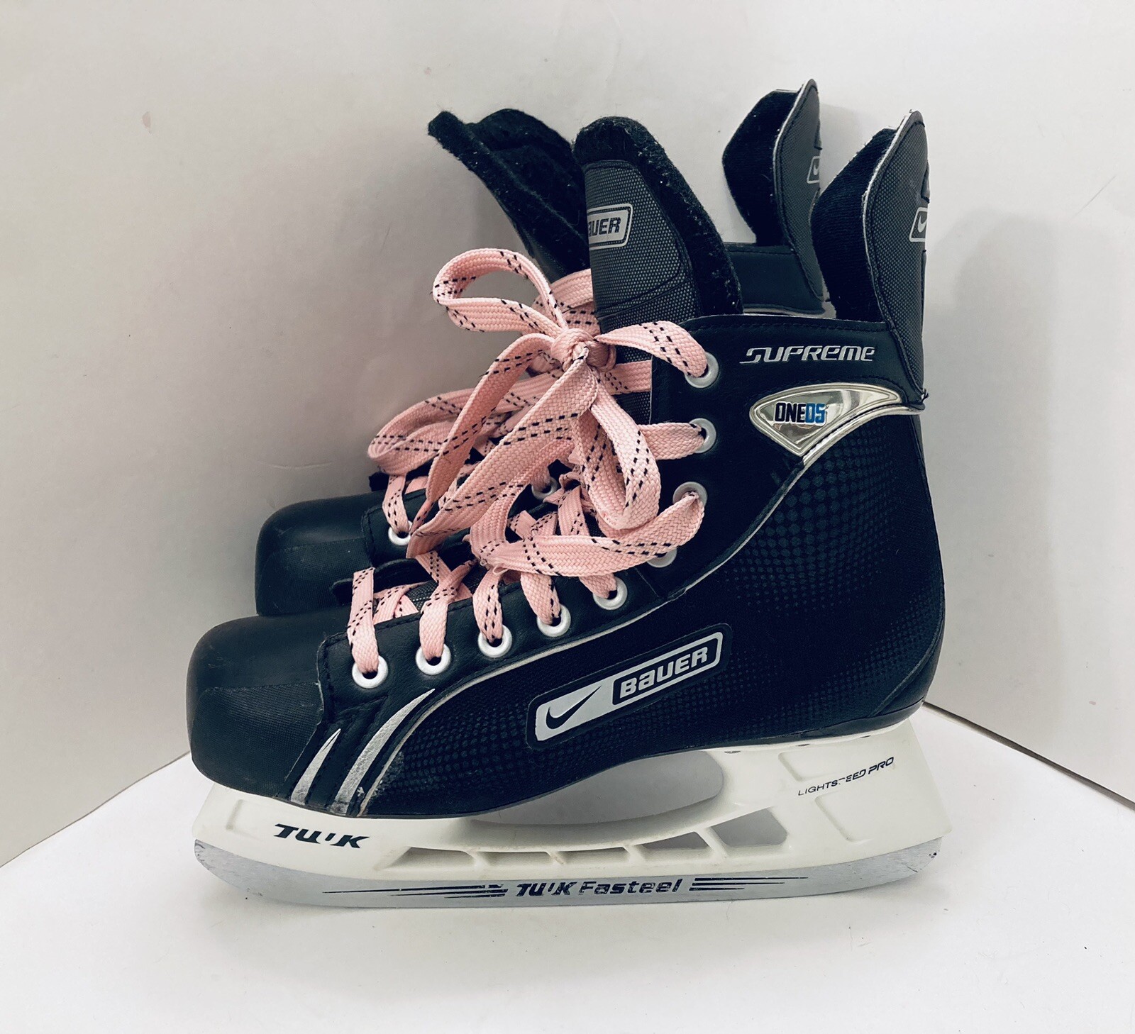 Nike Bauer ONE05 Supreme Lightspeed PRO Ice Hockey Skates Size 8R Shoe