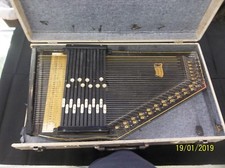 Vintage Autoharp Oscar Schmidt 36 String Instrument with case