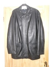 MEN'S BLACK LEATHER JACKET - LARGE / XL