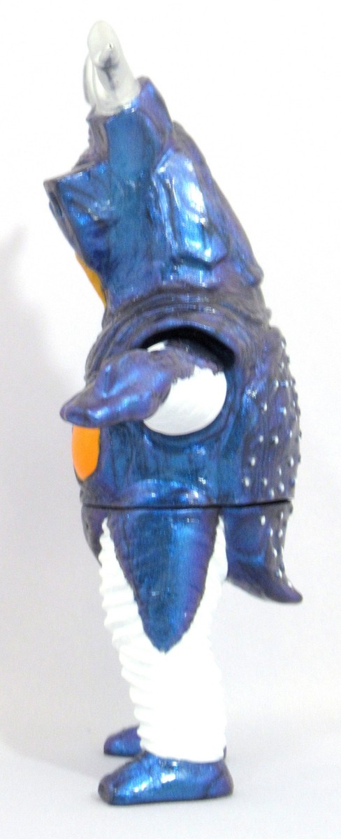 DIEMOUSEソフビMvhkaijutan sofubi Archives - Page 2 of 29 - Max Toy Company