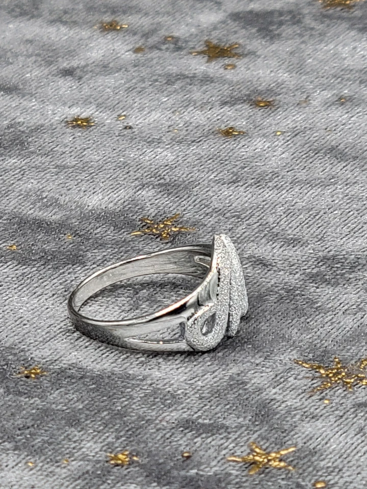 Vintage Retro Sterling Silver 925LT Thailand Textured Initial "M" Ring Size 6 - Image 4 of 4