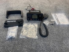 Raymarine RAY63 VHF Radio Raymarine DSC VHF Radio With GPS Receiver E70516