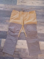 Men's Cabela's Driving hunting Pants dijon cotton/nylon sz. 44x32
