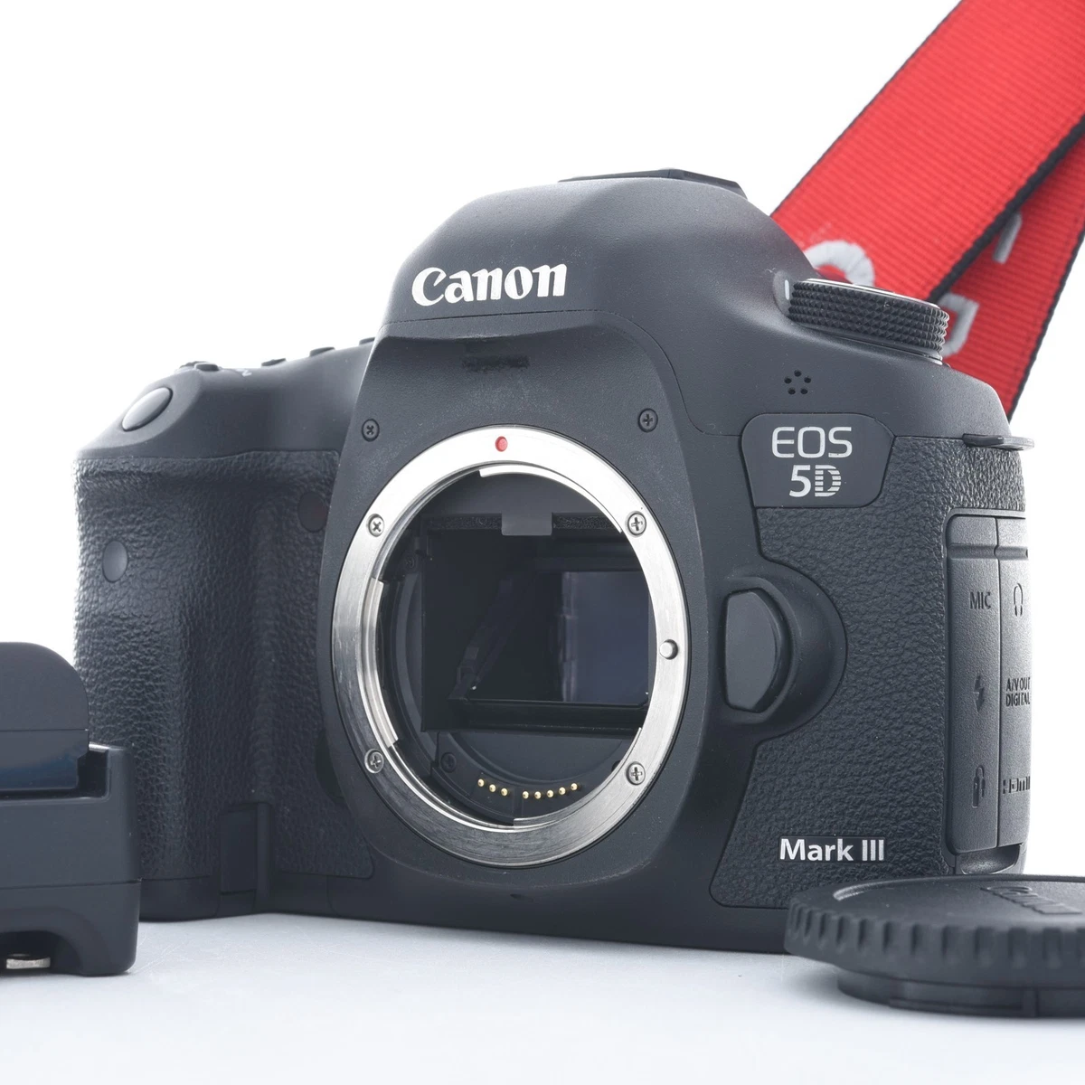 SLR numérique Canon EOS 7D Mark II Canon EOS 5D Mark III Canon EOS 5D