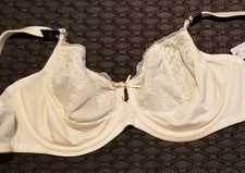 Ambrielle Women's Unlined Underwire Balconette Full Figure Lace Bra Size 40DD