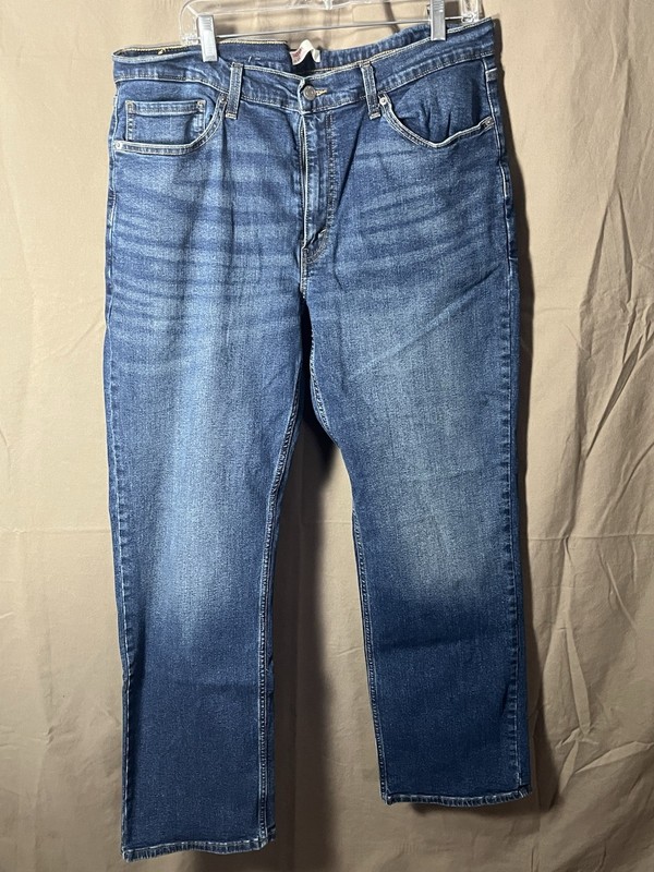 Levi's Signature Jeans Mens 38 Blue Denim Medium Wash Straight Leg Everyday