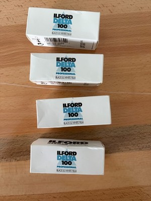 4 RolIs ILFORD DELTA 100 Professional - Black & White 120 film, Expired 2009