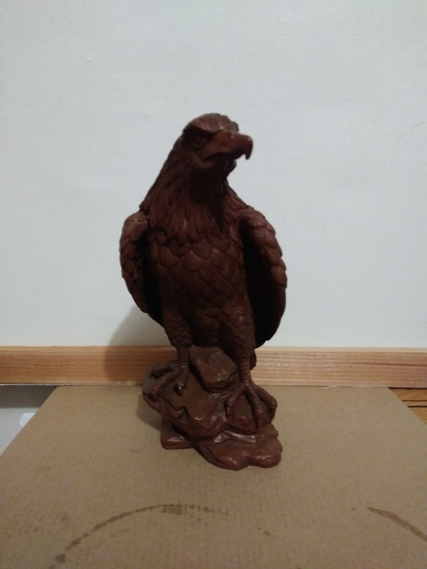 Red Mill Mfg 7"Eagle Raptor Bird of Prey Pecan Shell Resin Sculpture Vintage USA