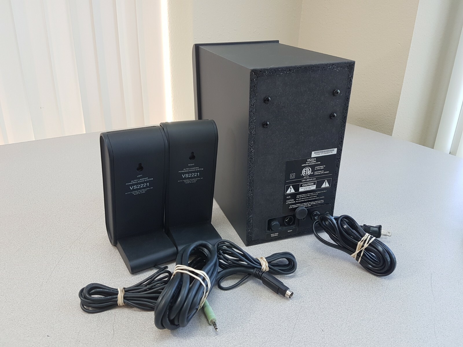 altec lansing vs2221