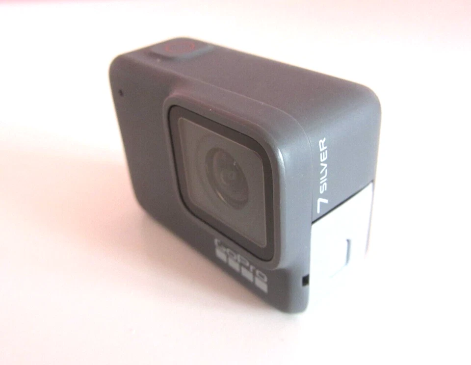 GoPro Hero 7 Silver 4k Action Camera (Working but sometimes freezing) - Image 4 of 4