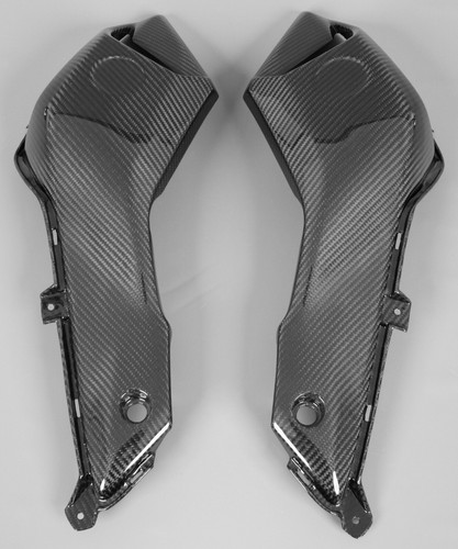 2015-2017 Yamaha FZ-07, MT-07 Air Duct Side Panels - 100% Carbon Fiber - Picture 3 of 4