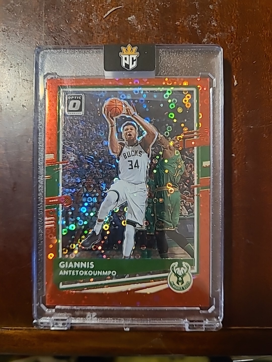 Giannis Antetokounmpo /85 Red Fastbreak SSP 2020-21 Panini Donruss Optic Bucks