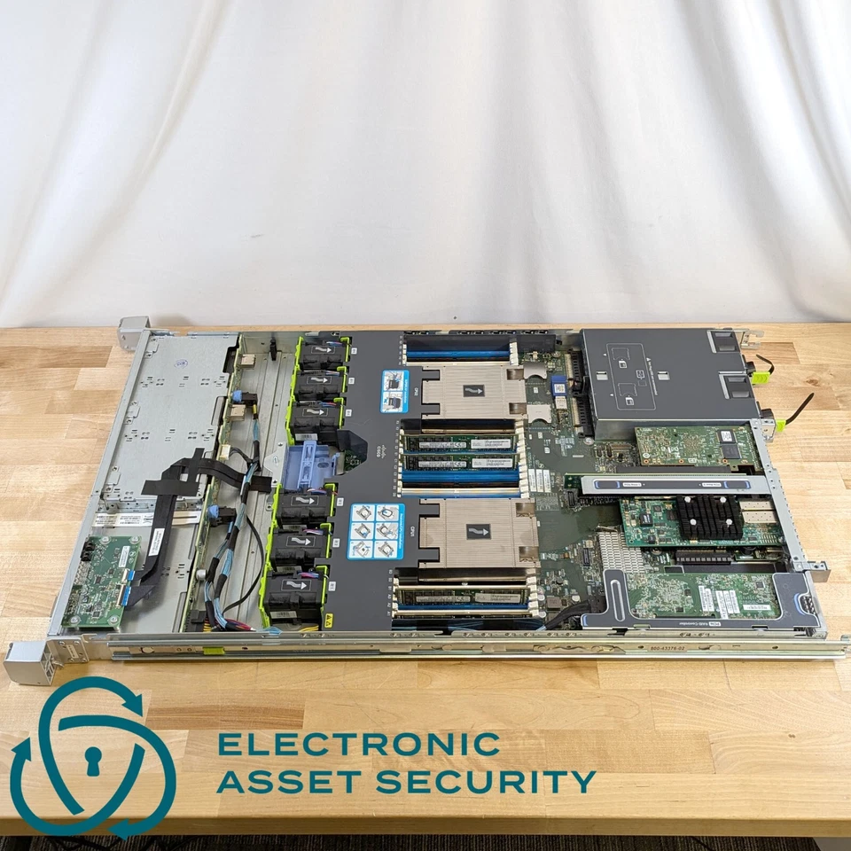 Cisco APIC-SIM-S2 UCS C220 M4 Server | Intel Xeon E5-2620 v3 2.40GHz | 64GB RAM - Image 2 of 4