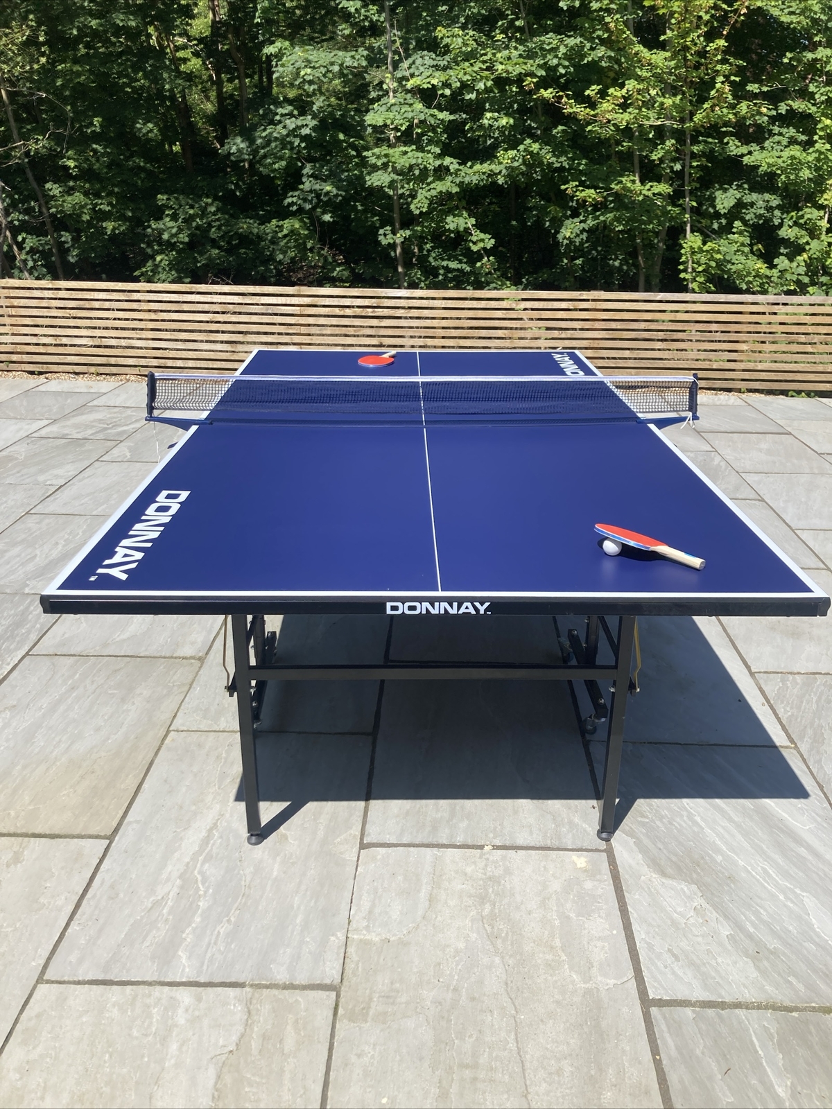 Donnay table tennis table 4 Months Old. Indoor Outdoor use. 2 Bats And