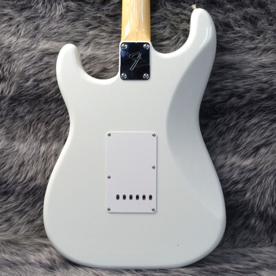 Fender FSR 2024 Japan Traditional Late 60s Stratocaster Olympic