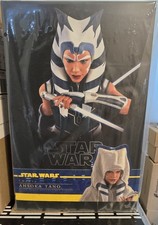 Hot Toys Star Wars  The Clone Wars - Ahsoka Tano 1 6th Scale Collectible Figure