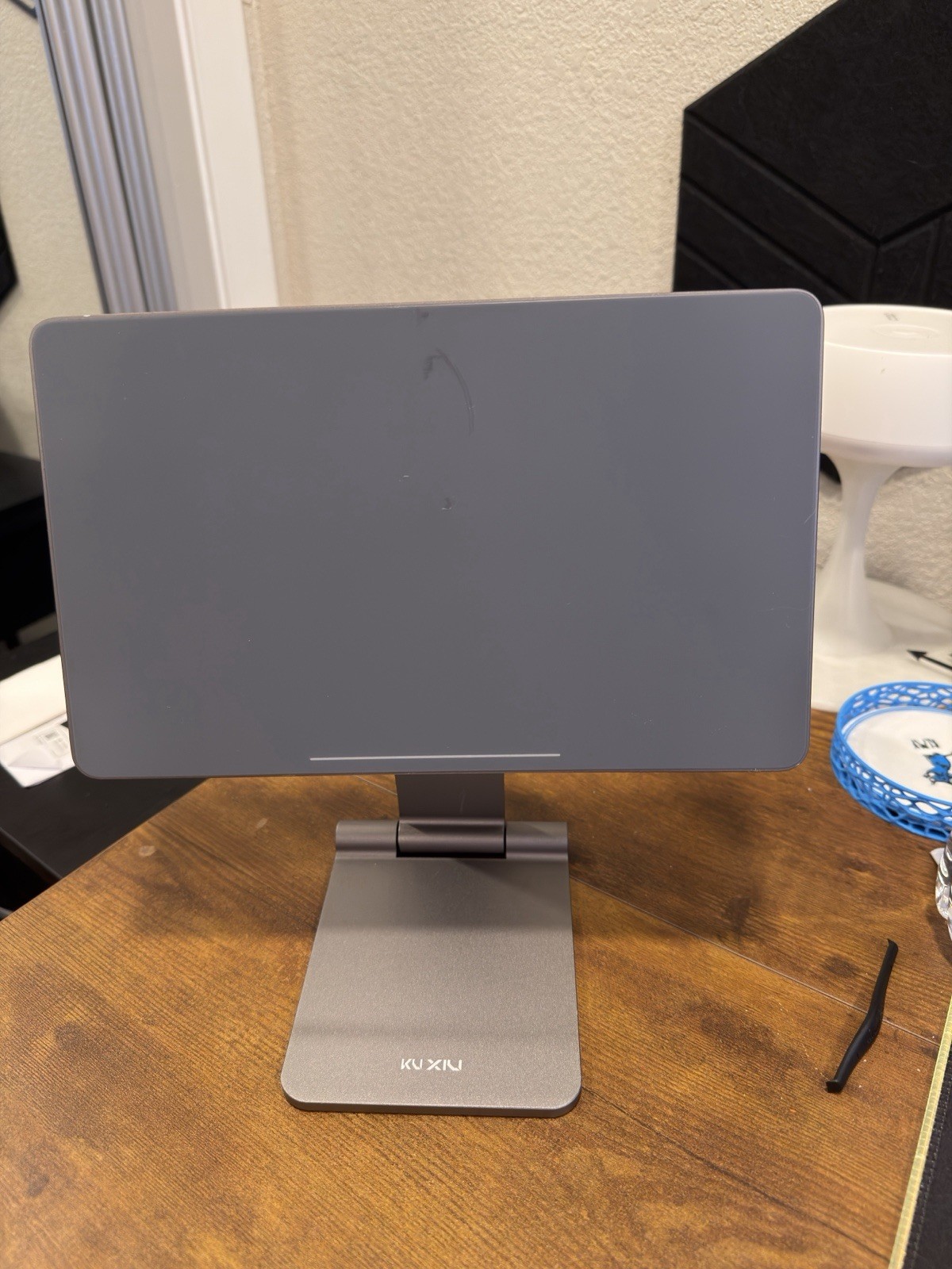 Magnetic Adjustable iPad Stand Holder iPad Pro 2.9"/11", 360° Rotation Aluminum