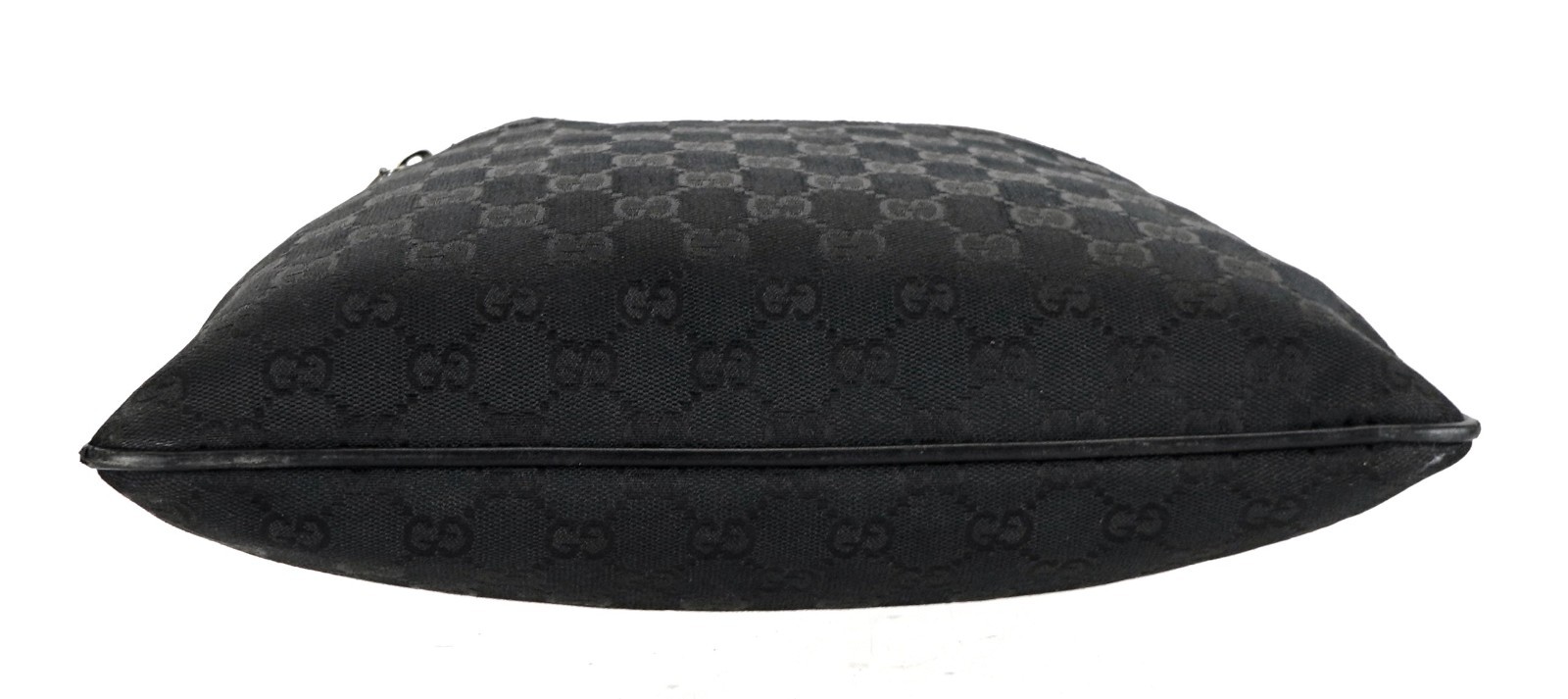 Authentic GUCCI Black Drawstring Hobo Shoulder Ba… - image 4