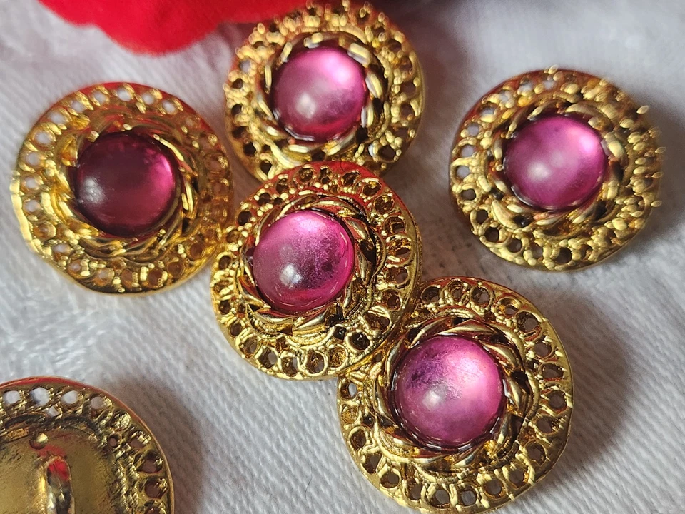 Lot 6  boutons vintage metal doré coeur effet strass rose 1,7 cm pied ref 2249 - Photo 3/3