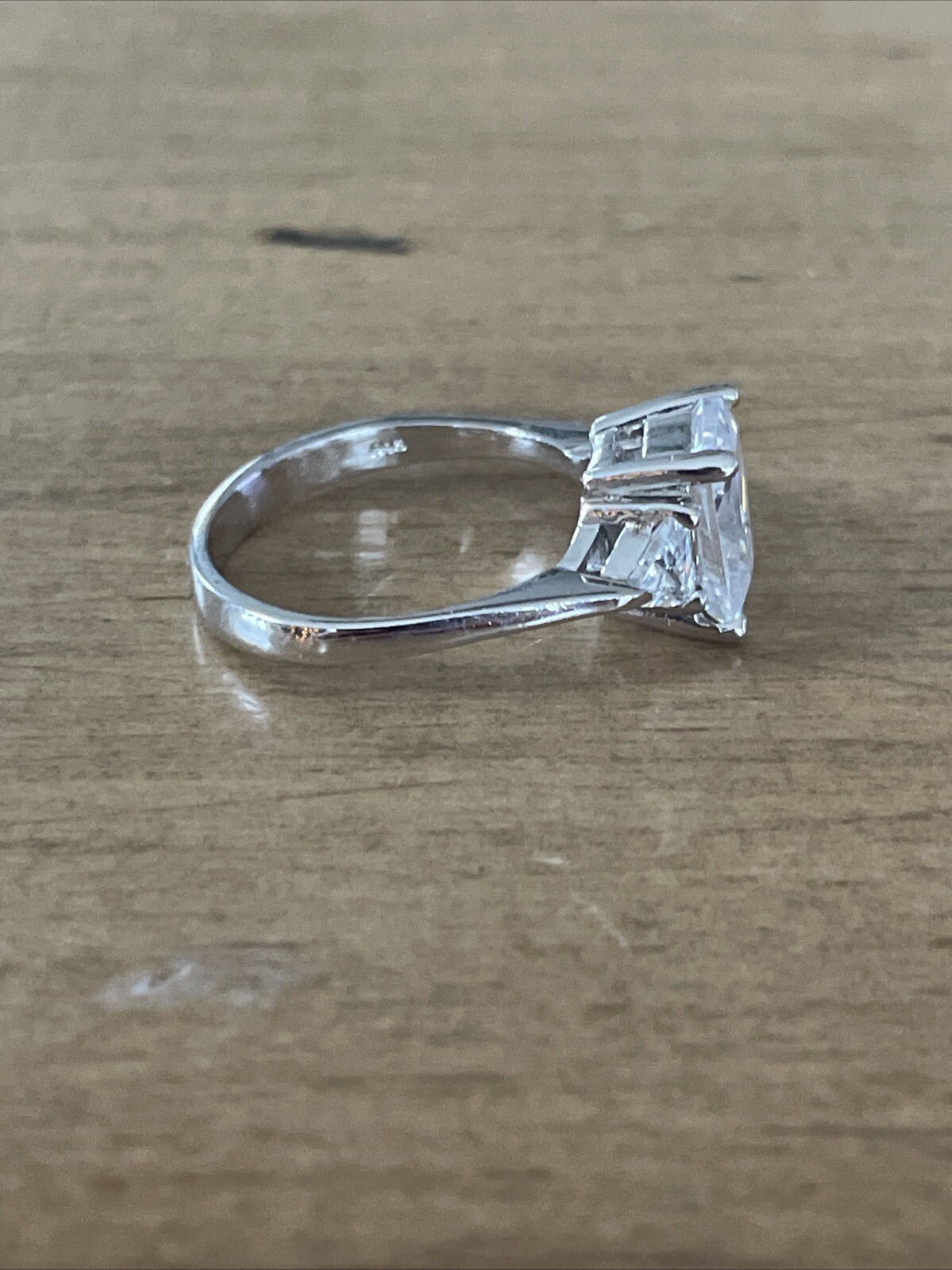 Sterling Silver Rectangular Clear Sparkly Ring Sz… - image 4