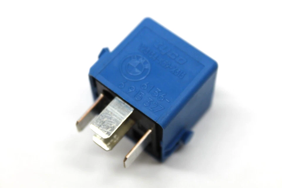 BMW 528i 535i 550i ActiveHybrid M5 2011 2012 2013 2014 2015 2016 Tyco Relay OEM Foto 3 de 4