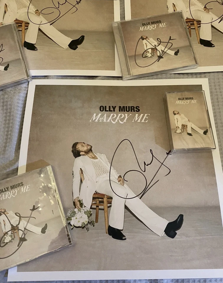 Olly Murs Signed - Marry Me Signed CD, Cassette + Signed 12 X 12 Lithograph /200 Foto 4 de 4