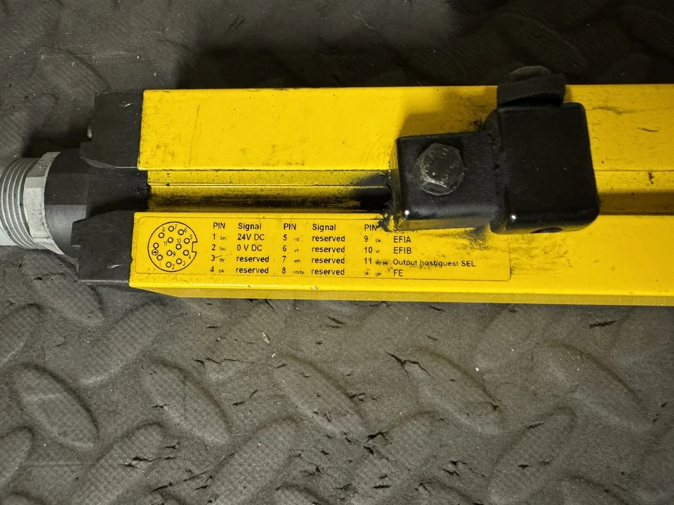 Sick Safety Light Curtain (Sender) C40S-1004DA010 (PN: 1018767) Type 4, 40mm Res - Image 3 of 4