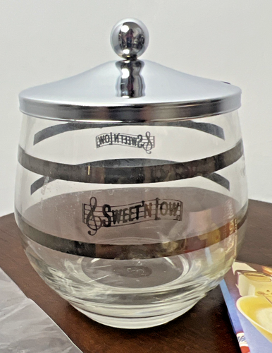 Vintage NEW Sweet 'N Low Glass Sugar Bowl Platinum Jar Lid, Spoon & Recipes 1965 - Picture 3 of 13