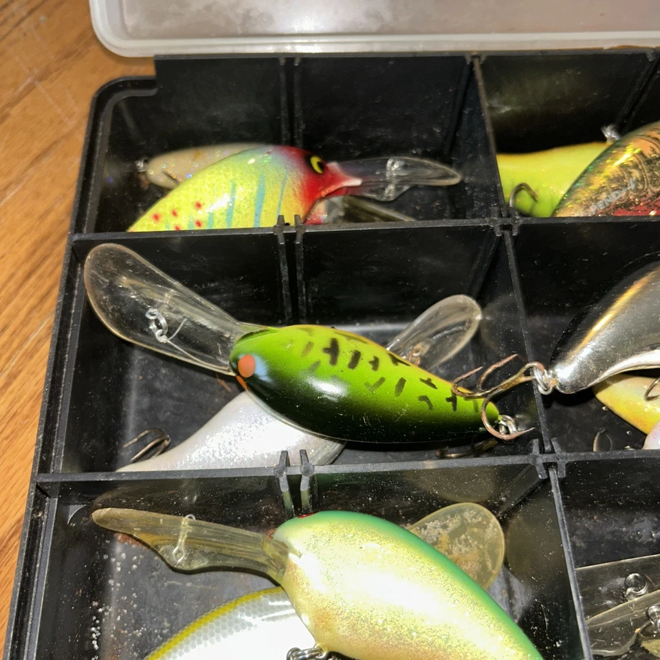 Vintage Fishing Lure Lot Of 29 Assorted Bagley, Spro, Bill Dance, Norman, Strike - Image 3 of 4