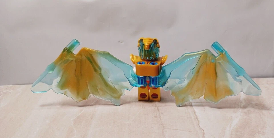 Novo Conjunto de Almofadas de Armadura LEGO Ninja WINGS Marmorizado Trans Azul Dourado Ninjago CAPACETE - Imagem 4 de 4