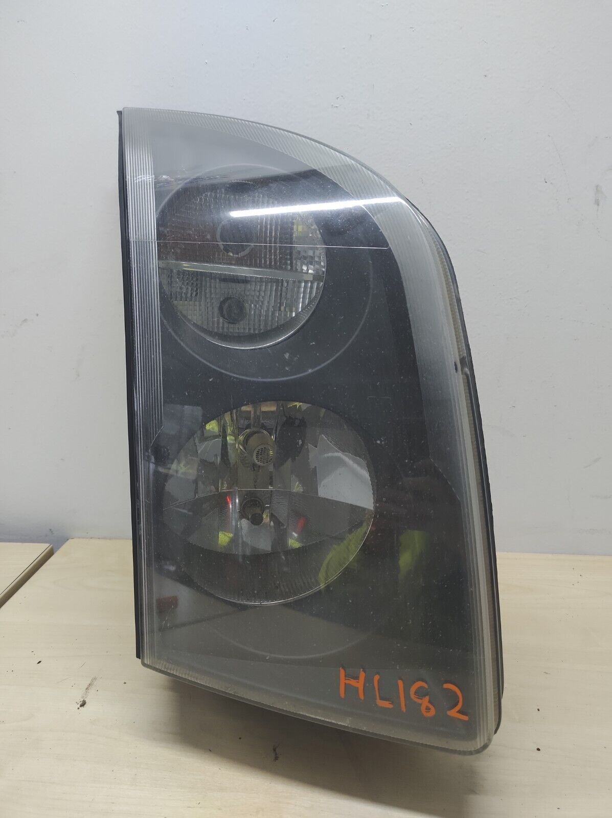 Volkswagen Crafter Cr35 2007 Right Drivers Headlight Lamp 