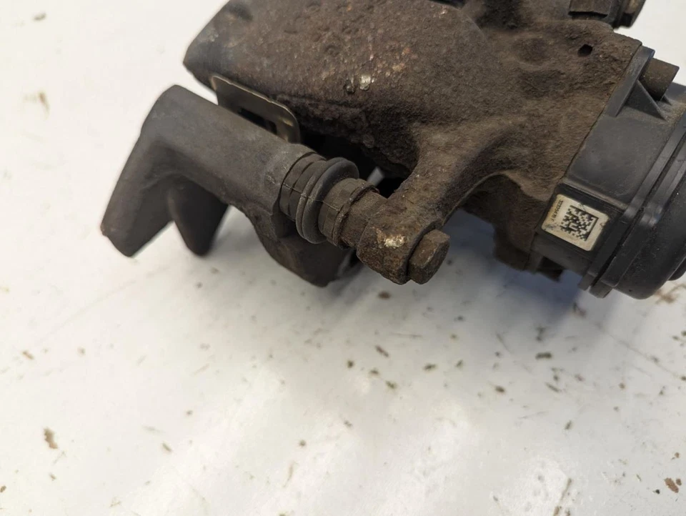 乘客右卡钳后部适合 08-17 奥迪 A5 782137 — 第 3/4 张图片