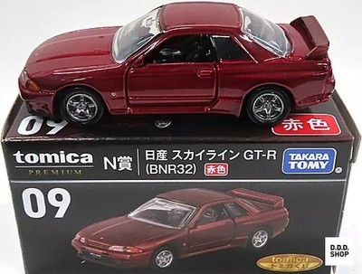 トミカ NISSAN SKYLINE GT-R (BNR32) 1/62 TOMICA PREMIUM 26 NISSAN SKYLINE GT-R R32 BNR32 1/62 TOMY DIECAST