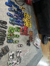 🔥 Lot of 10 Kinsmart Die-Cast Cars 1/36 Pullback Motorized Collectables