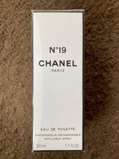 Chanel No 19 Eau de Toilette Paris Parfum 50ml Brand New Unopened unused Japan