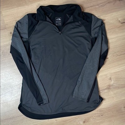 The North Face Women's FlashDry Quarter Zip Long Sleeve Shirt/Base Layer. GUC XL