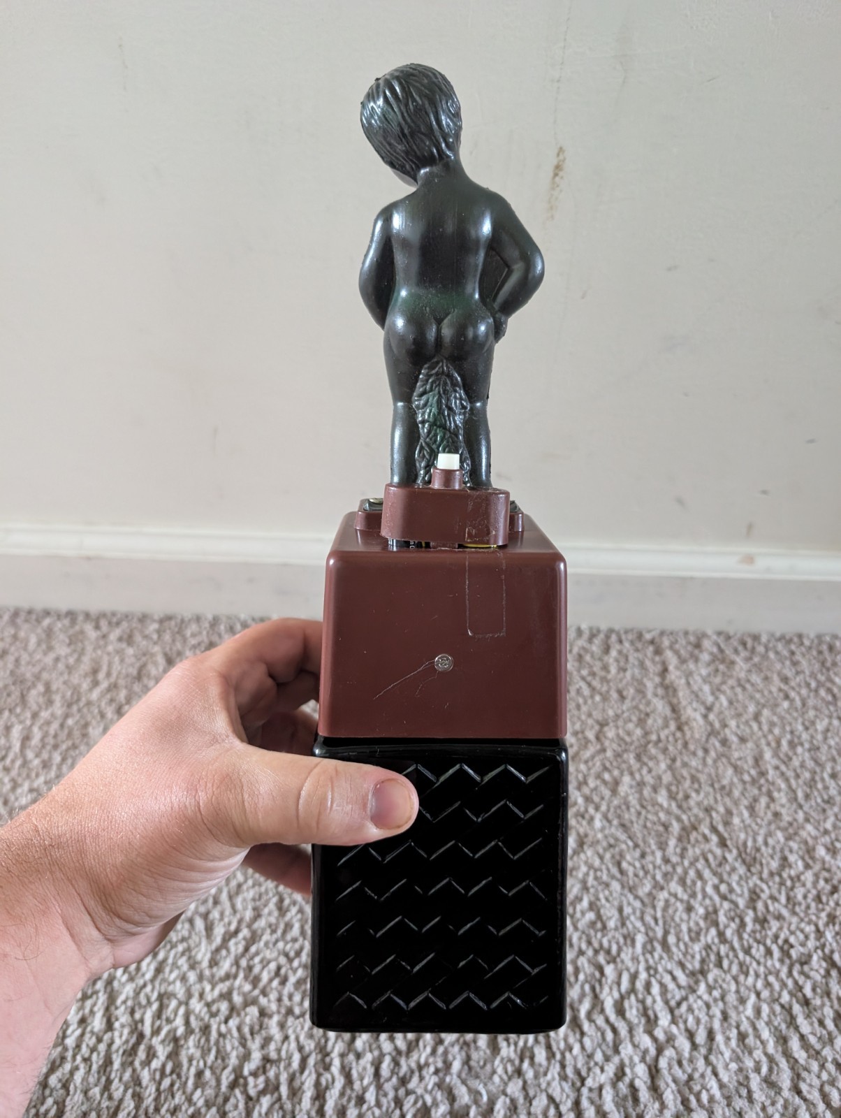 Vintage 1960’s Master Piece Bonny Boy Peeing Working Novelty Liquor Dispenser