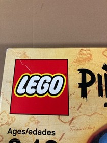 Lego 6243 PIRATES Brickbeard's Bounty  SEALED, NIB) See Photos for box DAMAGE