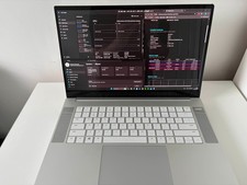 Razer Blade 15, Oled 4k, Rtx 2070 MAXQ, Intel i7 10750H, 16gb ram, Read Desc.