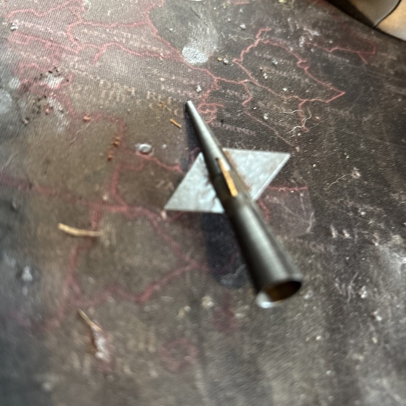 Vintage Broadhead Middle Spike